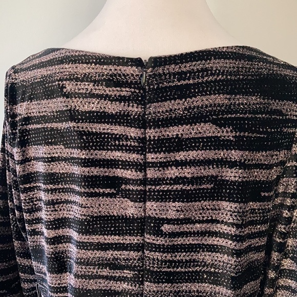 NWT Metallic Rose Gold Velvet Cocktail Long Sleeve Dress - Picture 8 of 16